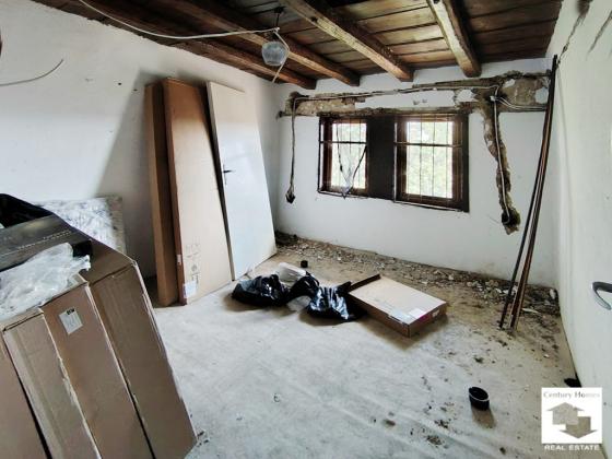 Image No.14-3 Bed House for sale