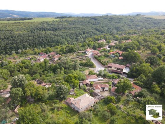 Image No.10-3 Bed House for sale