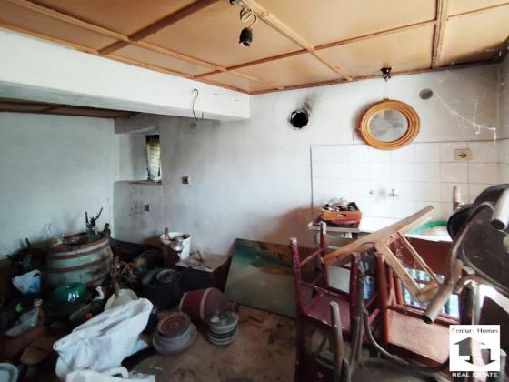 Image No.22-3 Bed House for sale