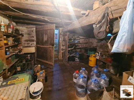 Image No.15-3 Bed House for sale