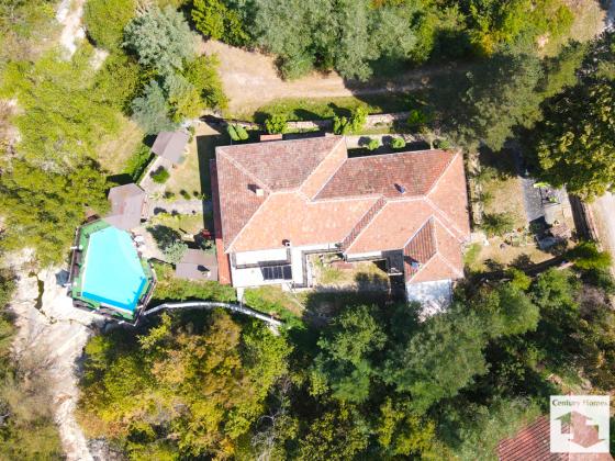 Image No.35-7 Bed House for sale