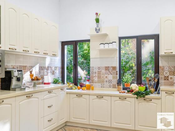 Image No.6-7 Bed House for sale