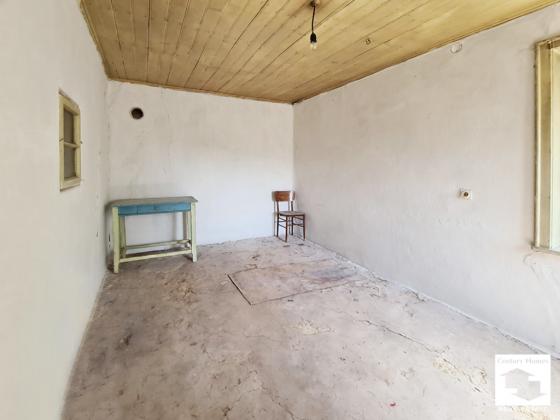 Image No.11-3 Bed House for sale