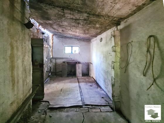 Image No.9-3 Bed House for sale