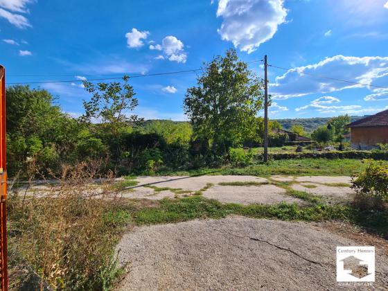 Image No.23-2 Bed House for sale