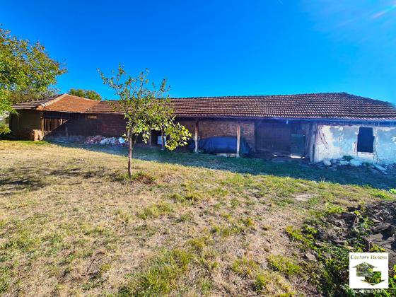 Image No.17-3 Bed House for sale