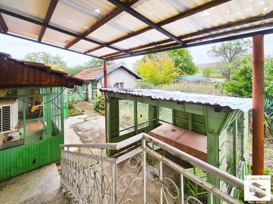 Image No.9-3 Bed House for sale