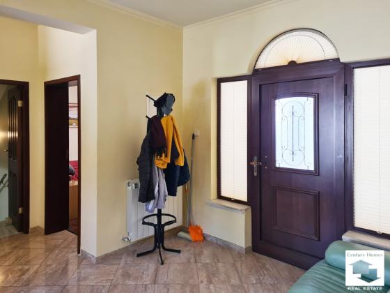 Image No.15-3 Bed House for sale