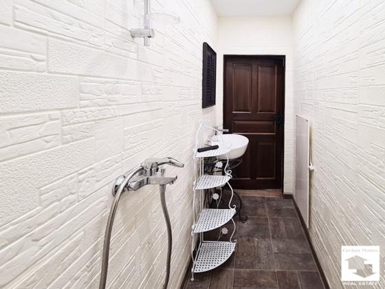 Image No.10-4 Bed House for sale