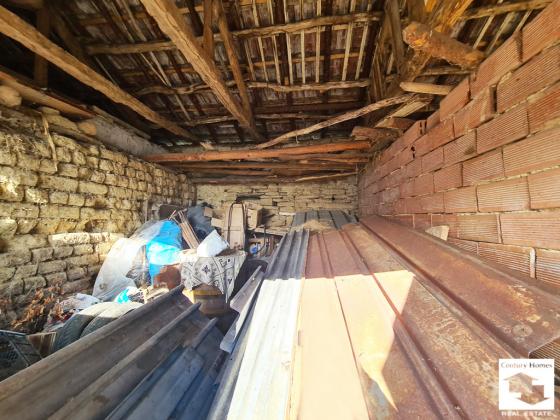 Image No.21-3 Bed House for sale