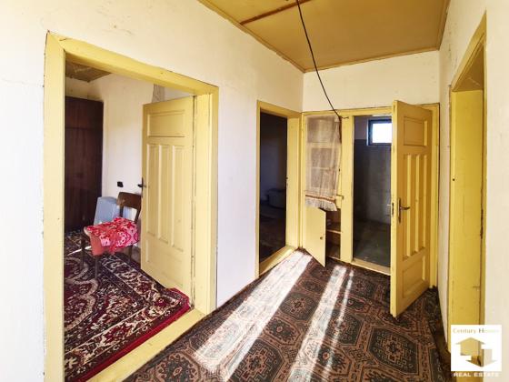 Image No.6-3 Bed House for sale