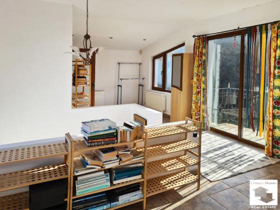 Image No.19-2 Bed House for sale