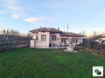 1 - Veliko Tarnovo, House