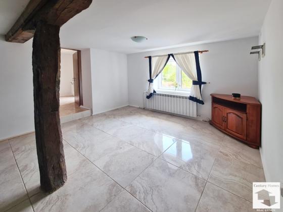 Image No.11-3 Bed House for sale