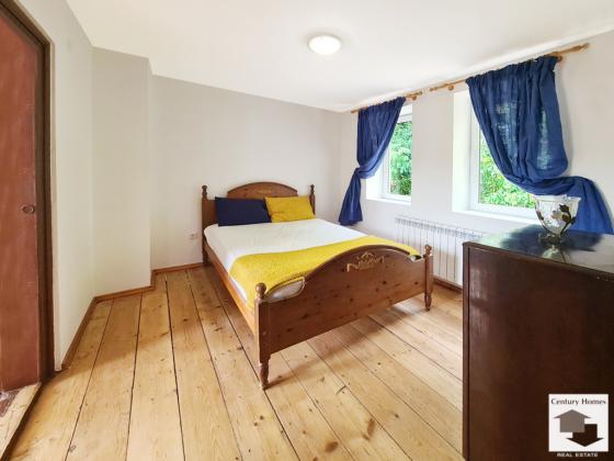 Image No.14-3 Bed House for sale