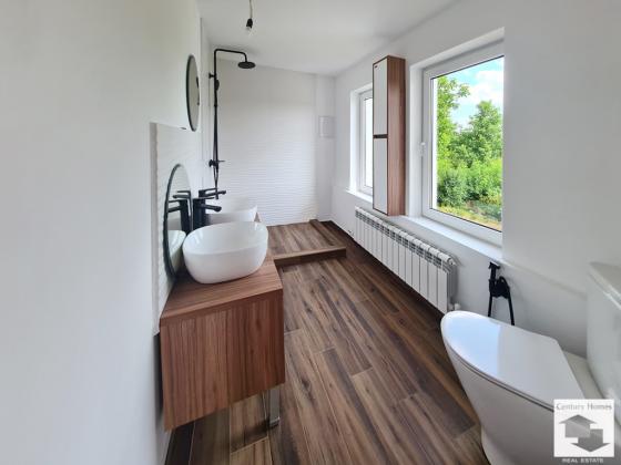 Image No.18-3 Bed House for sale