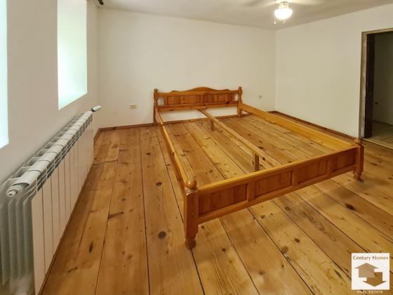 Image No.20-3 Bed House for sale