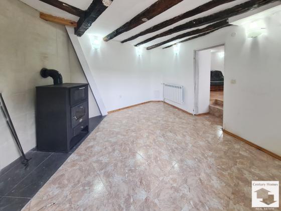 Image No.7-3 Bed House for sale