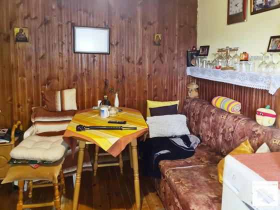 Image No.9-2 Bed House for sale