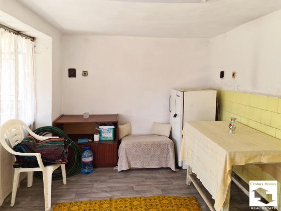 Image No.11-3 Bed House for sale