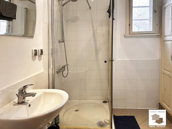 Image No.11-3 Bed House for sale