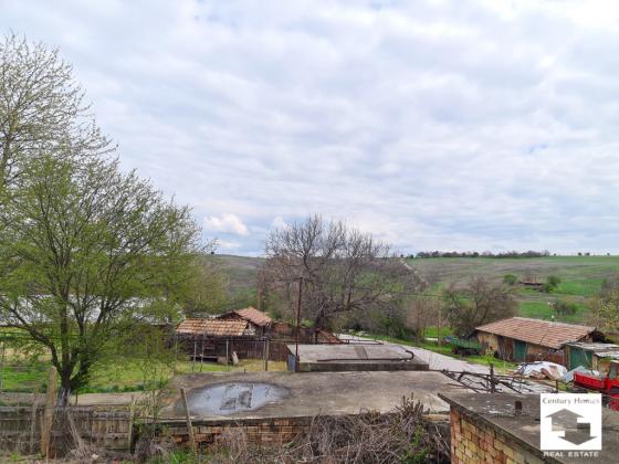 Image No.14-Maison de 4 chambres à vendre à Polski Trambesh