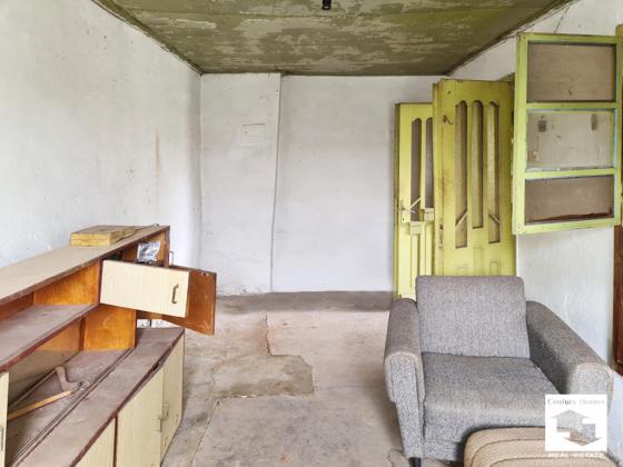 Image No.4-Maison de 4 chambres à vendre à Polski Trambesh