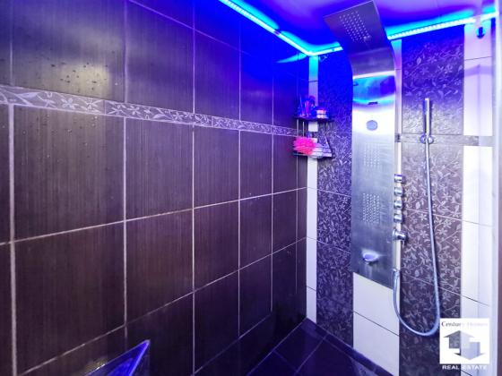 Image No.11-1 Bed House for sale