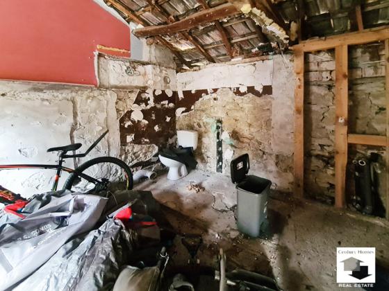 Image No.16-1 Bed House for sale