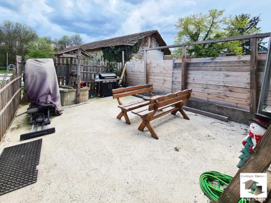 Image No.19-1 Bed House for sale