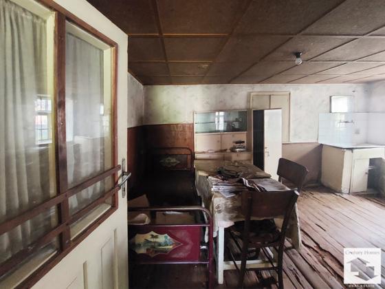 Image No.15-4 Bed House for sale