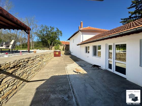 Image No.19-4 Bed House for sale