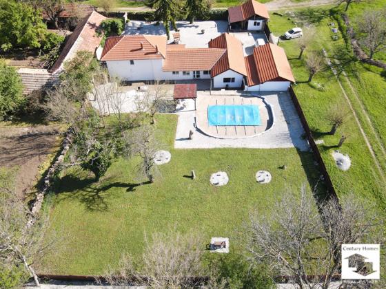 Image No.34-4 Bed House for sale