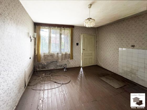 Image No.9-1 Bed House for sale