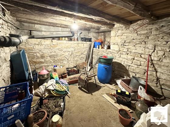 Image No.18-3 Bed House for sale