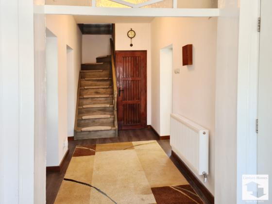 Image No.12-3 Bed House for sale