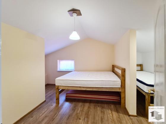 Image No.18-3 Bed House for sale