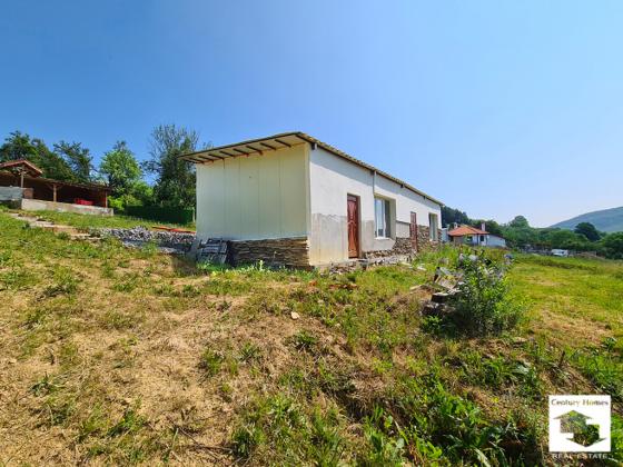 Image No.8-1 Bed House for sale