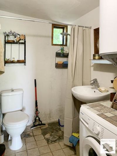 Image No.13-3 Bed House for sale