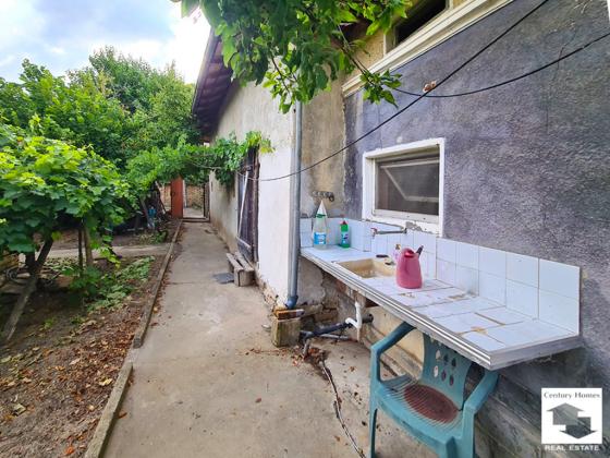 Image No.24-3 Bed House for sale