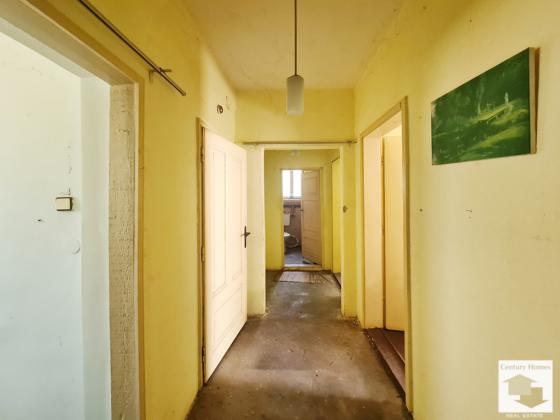 Image No.14-4 Bed House for sale