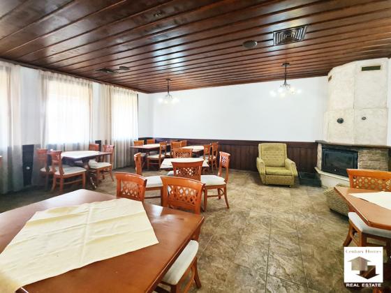 Image No.5-8 Bed House for sale