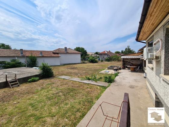 Image No.17-3 Bed House for sale