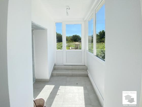 Image No.7-2 Bed House for sale