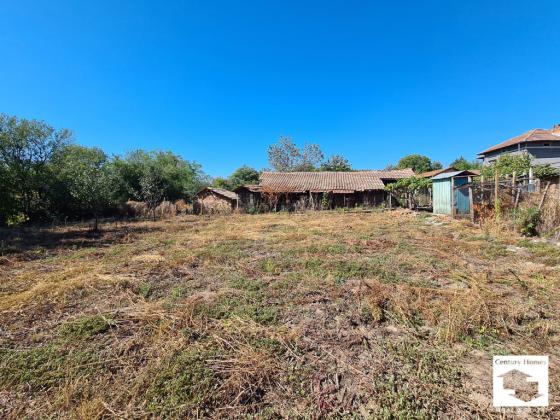 Image No.19-3 Bed House for sale