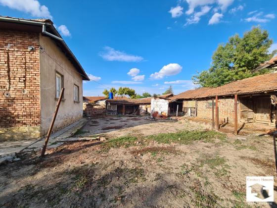 Image No.21-3 Bed House for sale