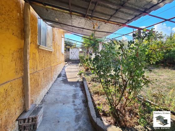 Image No.14-3 Bed House for sale