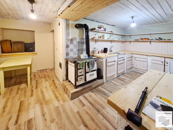 Image No.3-3 Bed House for sale