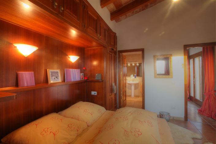 Image No.22-4 Bed Villa for sale