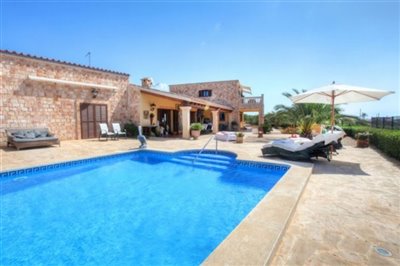 245-villa-for-sale-in-sant-lluis-4-large